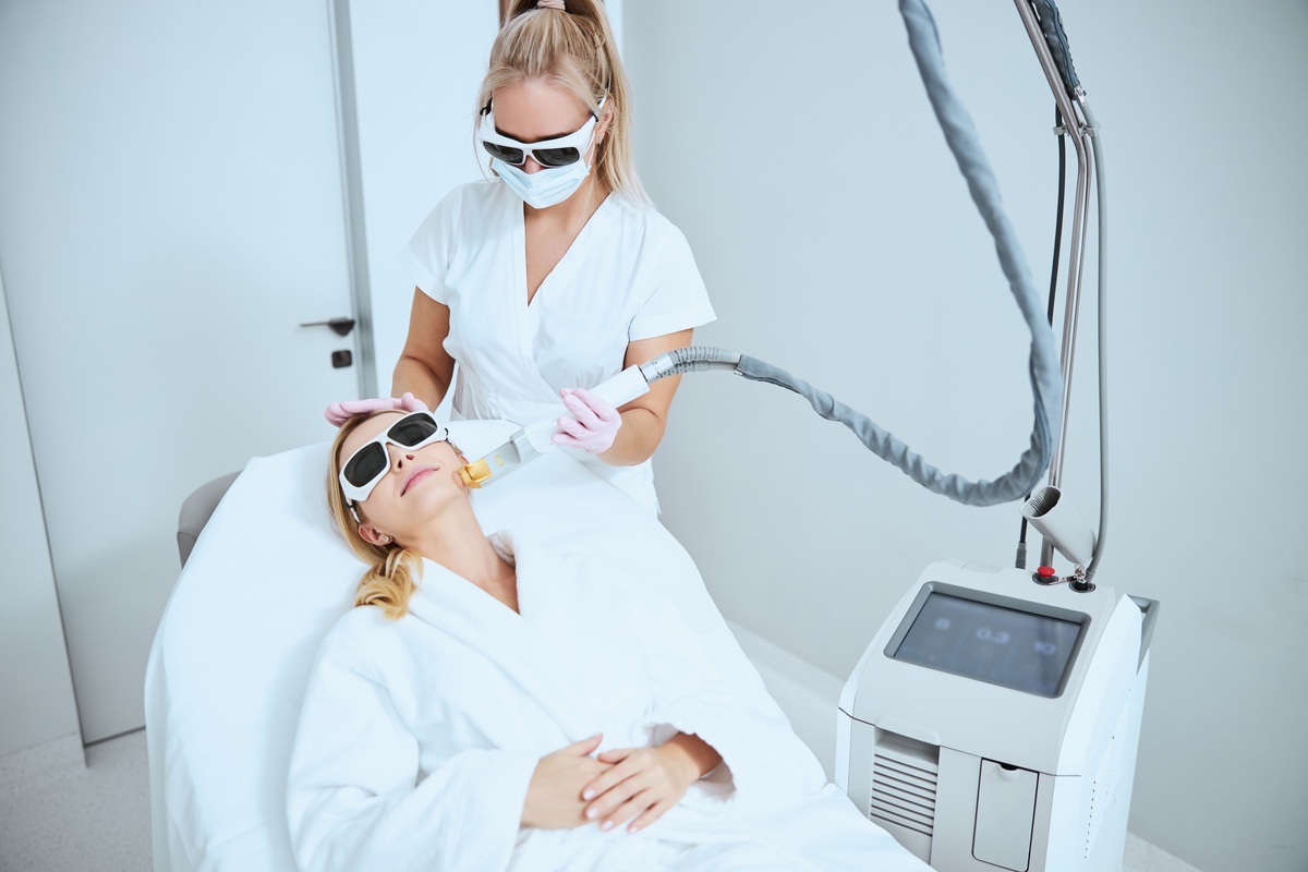 Laser Resurfacing vs. Chemical Peels: Pros and Cons